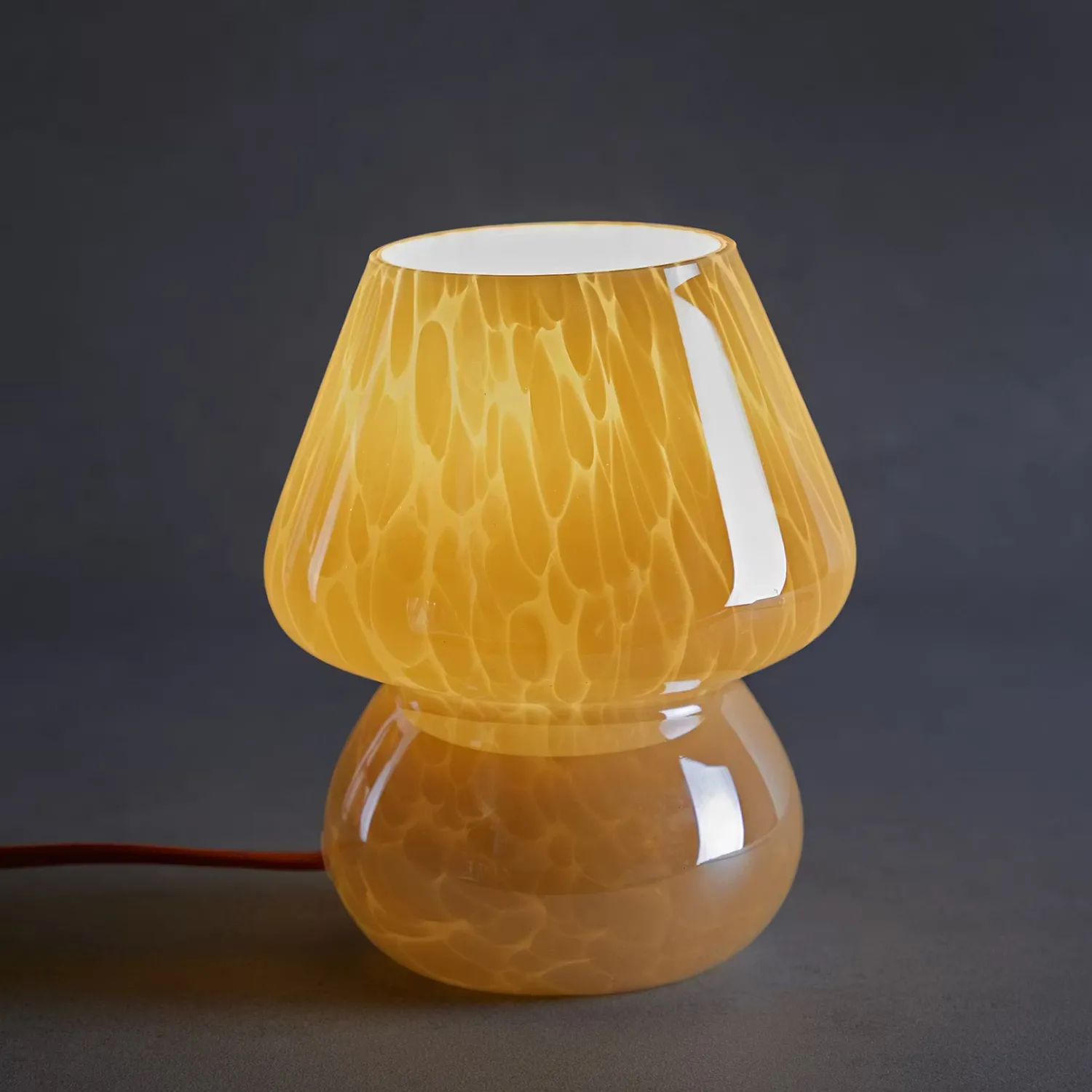 Butlers Tischlampen-VERRE Tischleuchte